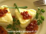 Syr v chrenovej zemiakovej kaši - recept