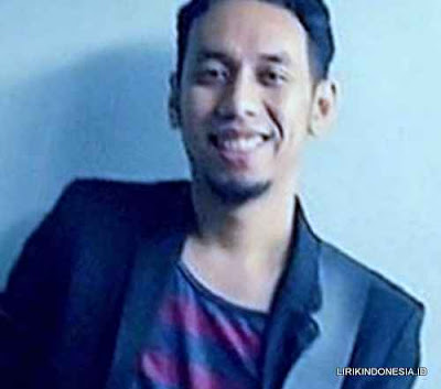 Lirk Lagu Aku Milikmu - Pongki Barata | Lirik Lagu Populer