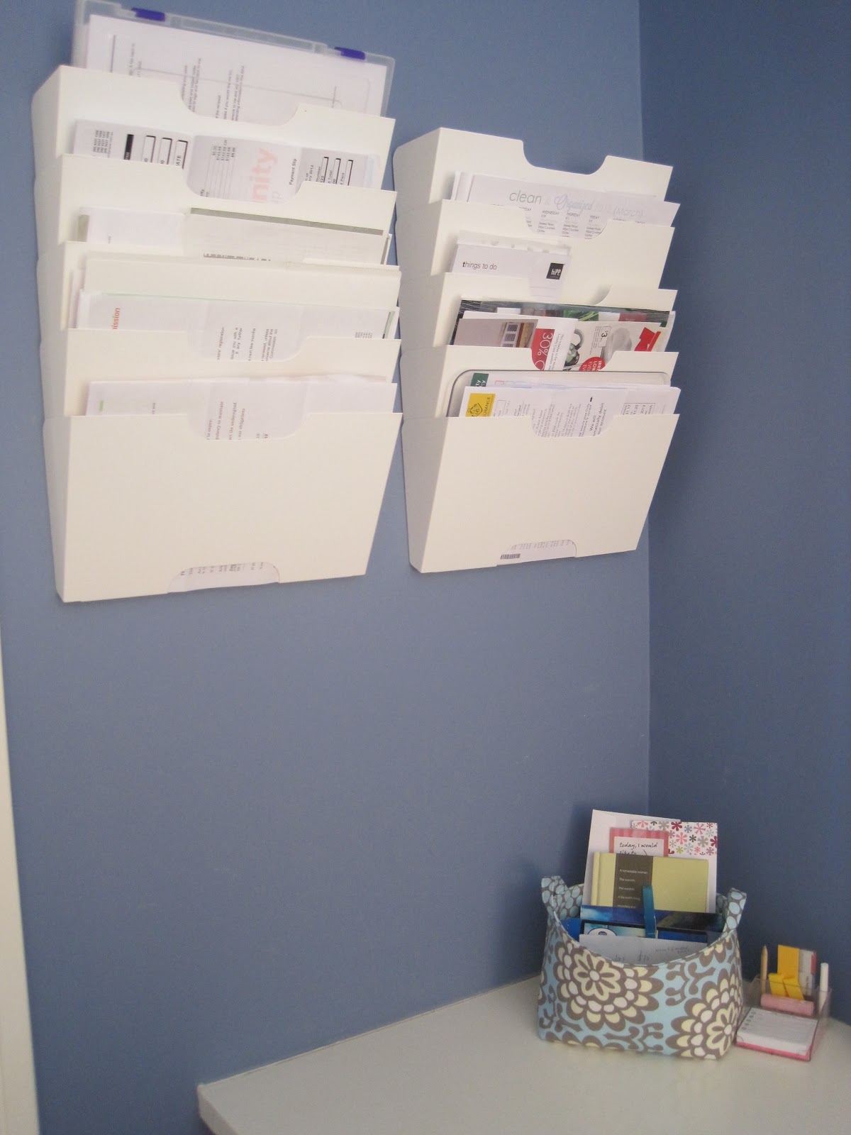 Living on a Latte: Study/Office - My New Filing System
