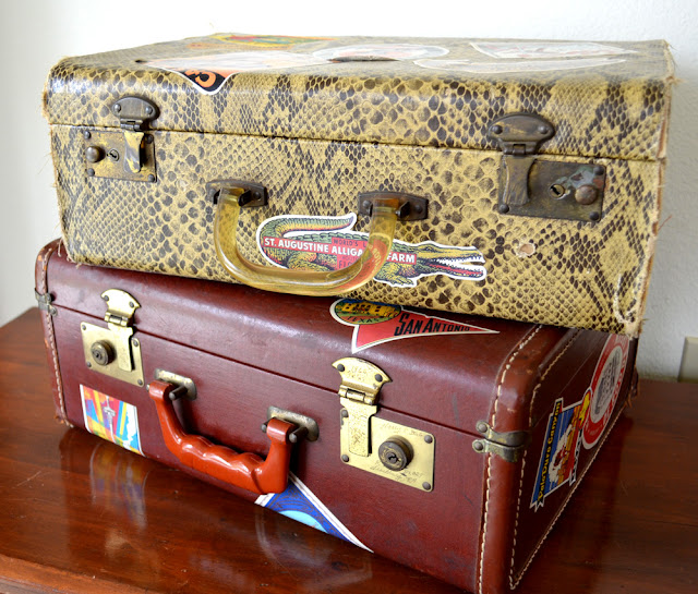 The Copycat Collector: COLLECTION #221: Vintage Luggage