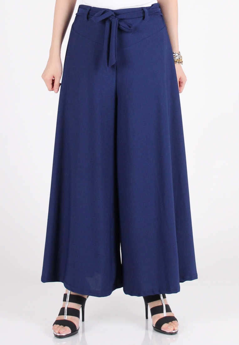 Model Celana yang Tak Cocok untuk Wanita Berhijab