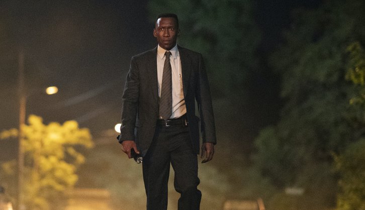 True Detective - Episode 3.06 - Hunters in the Dark - Promotional Photos + Press Release