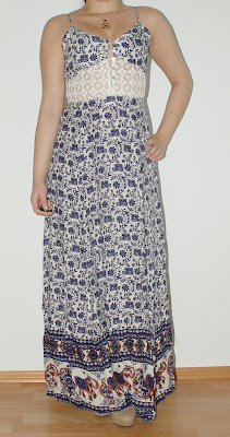 Outfit Floral Maxi Dress with elephants & lace