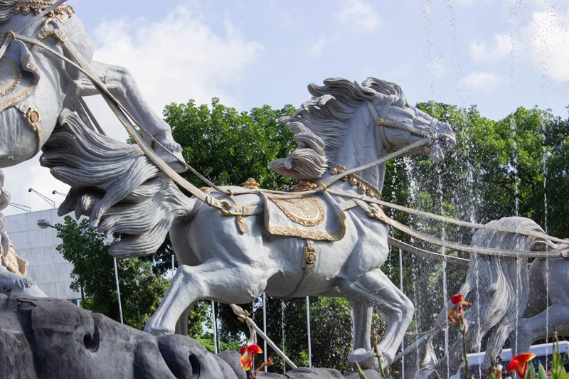 Indonesia As I "See": Patung of Satria Gatotkaca at International