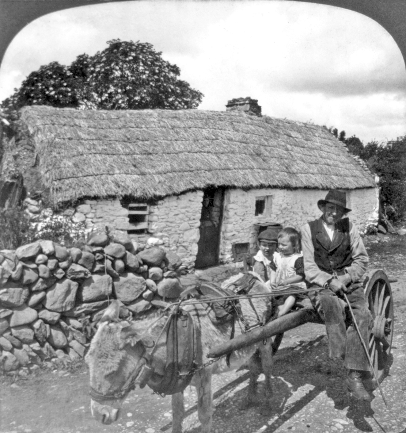 History in Photos Vintage Ireland
