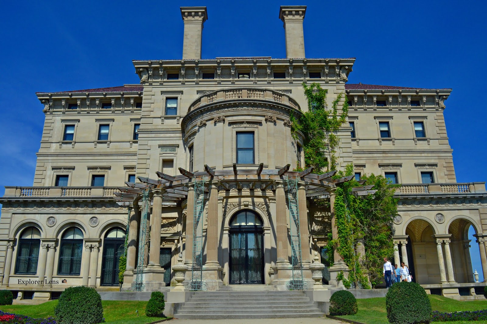 The city of Mansions Newport, Rhode Island Explorer Lens