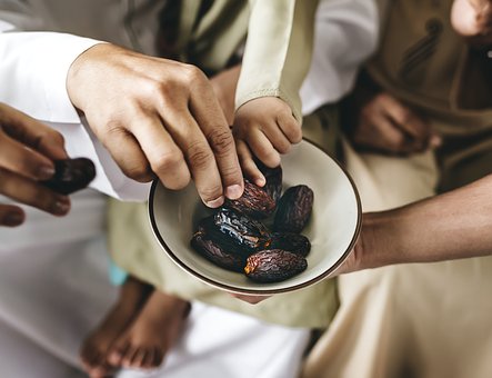 7 Manfaat Menakjubkan Buah Kurma 7 Manfaat Menakjubkan Buah Kurma