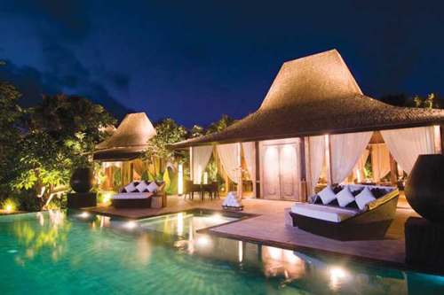 Khayangan Luxury Resort Villa