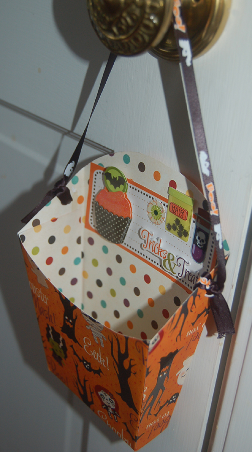 Lynn&#039;s Craft Blog: Hanging Halloween Baskets