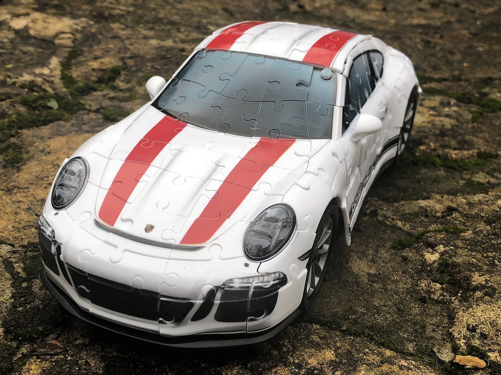 12528 Ravensburger Puzzle 3D  Porsche 911 R 