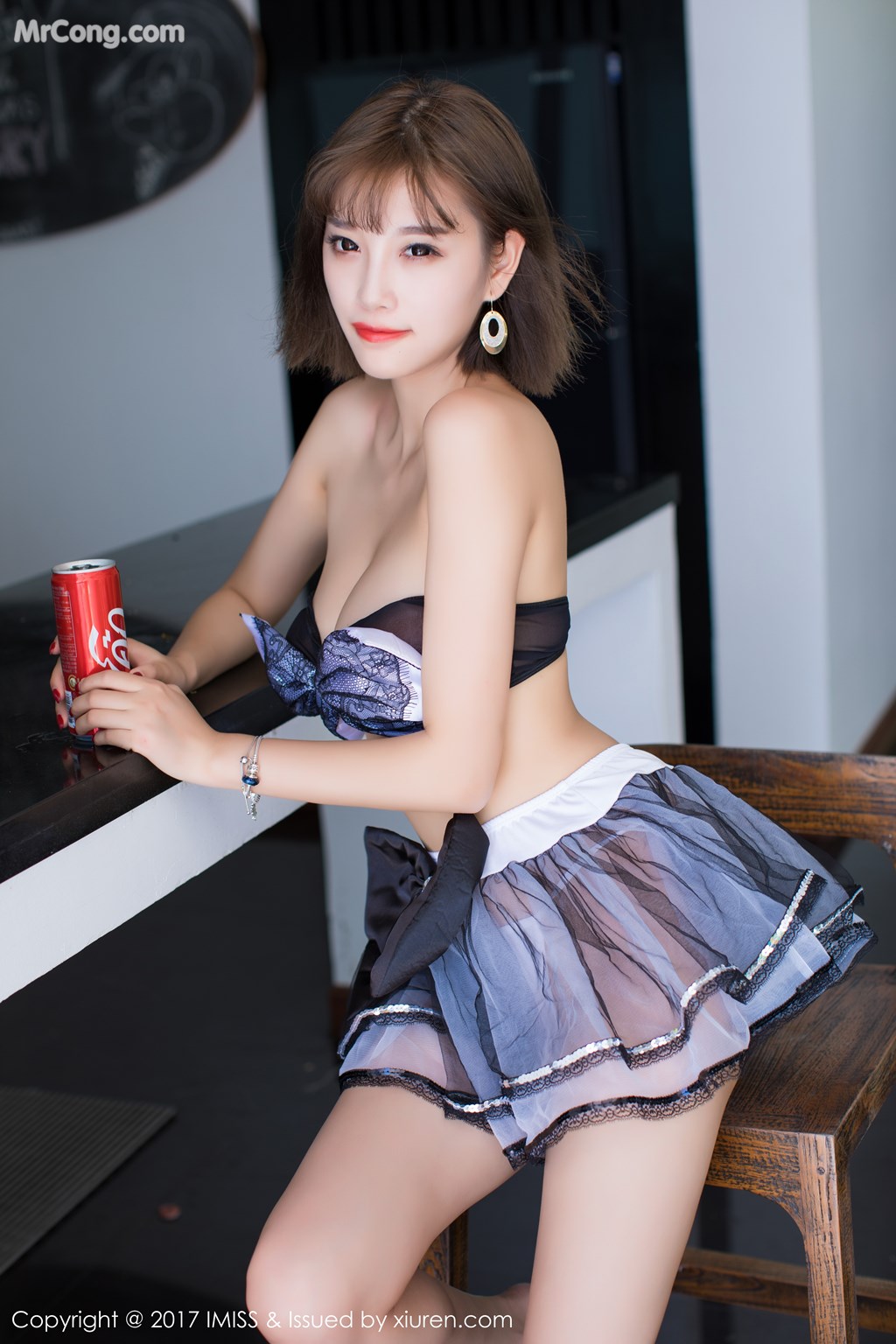IMISS Vol. 2001: Model Yang Chen Chen (杨晨晨 sugar) (39 photos)