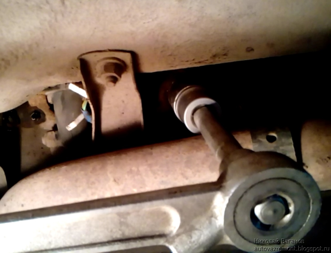 Лягушка заднего фонаря 2107. Разъем фонарей заднего хода на ваз 2107. Штекер заднего хода ваз 2107. Не горят фонари заднего хода ваз 2107. Лягушка заднего фонаря 2107.