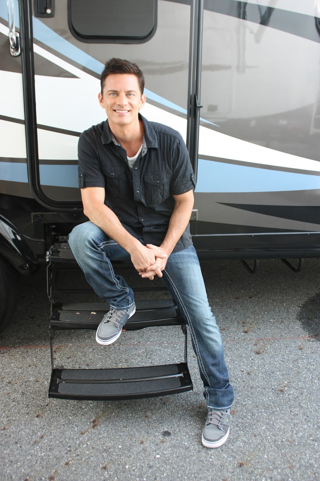 HGTV's RV 2013 to air New Year's Day Gr8LakesCamper