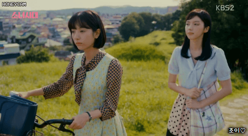 우주소녀 보나 & 채서진(김옥빈 친동생) 드라마 투샷.gif | 인스티즈