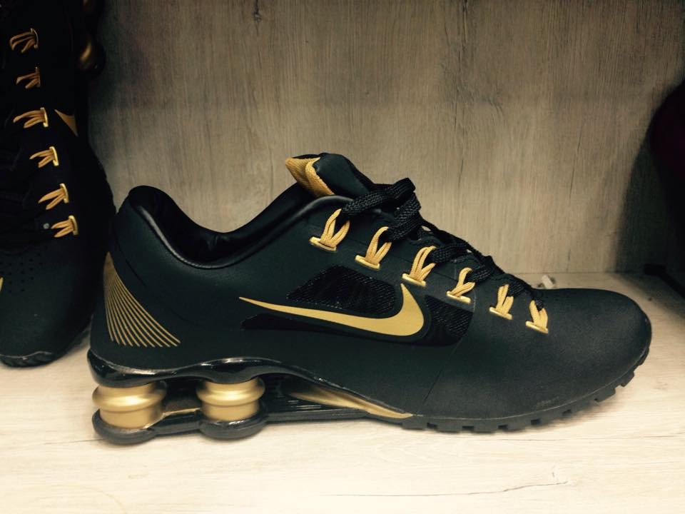 nike shox superfly r4 women's shoe