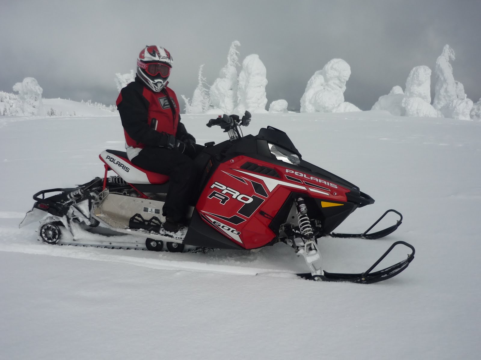 1st Impressions of Snowshoot   Snowmobiler TV Snow Goer Canada