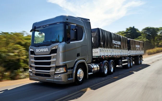 Rodojunior anuncia compra de 150 caminhões Scania - Frota&Cia