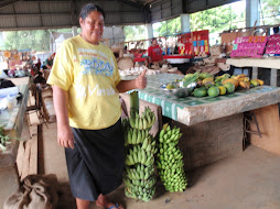 selling bananas
