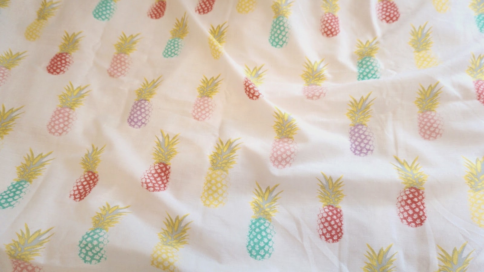 Vicki Angel Primark Pineapple Bedding