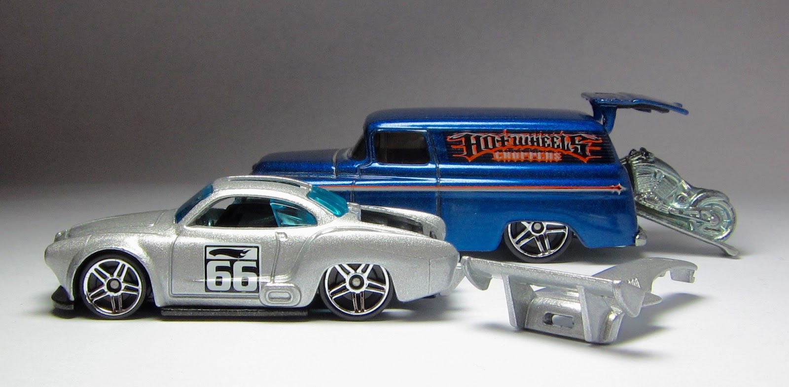Will we ever see two Hot Wheels Mainlines again like Phil Riehlman's 2...