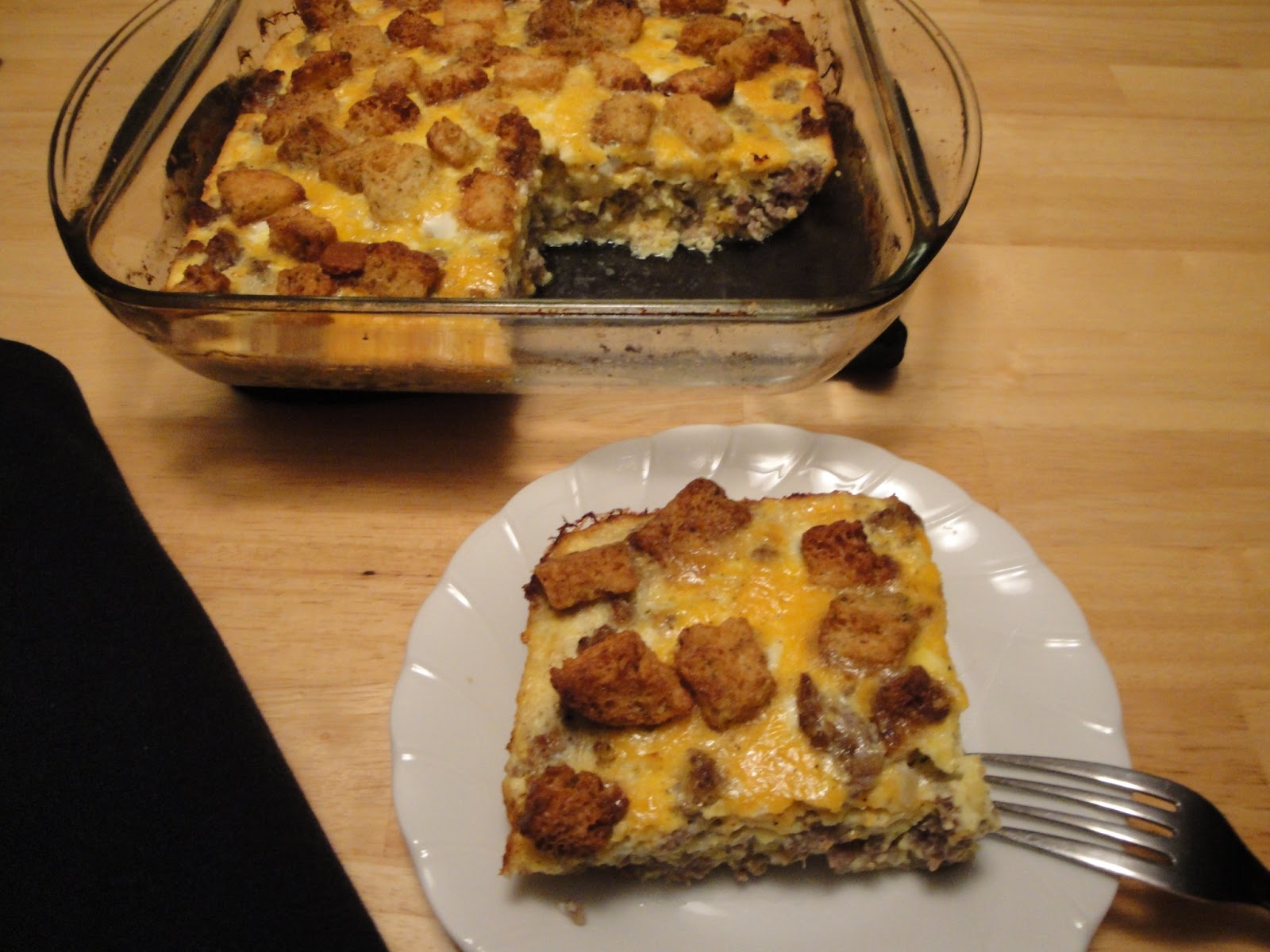 Christine's Pantry: Sausage and Egg Casserole