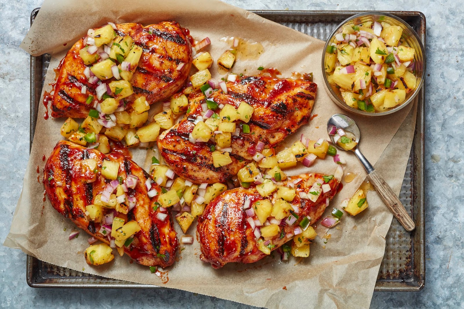 cooking the recipe Mesquite Chicken Breasts With Grilled Pineapple Salsa