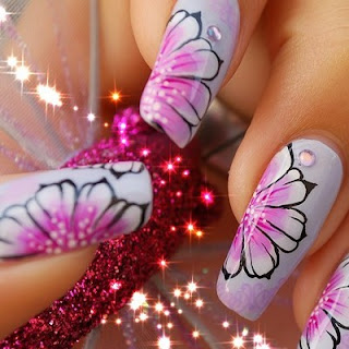 Model Unghii Cu Gel Pictate - Ala Model Kini