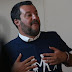 Ora Salvini si paragona pure al Papa