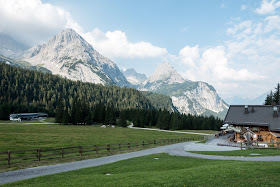 Übers Gatterl auf die Zugspitze  Alpentestival Garmisch-Partenkirchen   Gatterl-Tour auf die Zugspitze über ehrwalder Alm und Knorrhütte 05