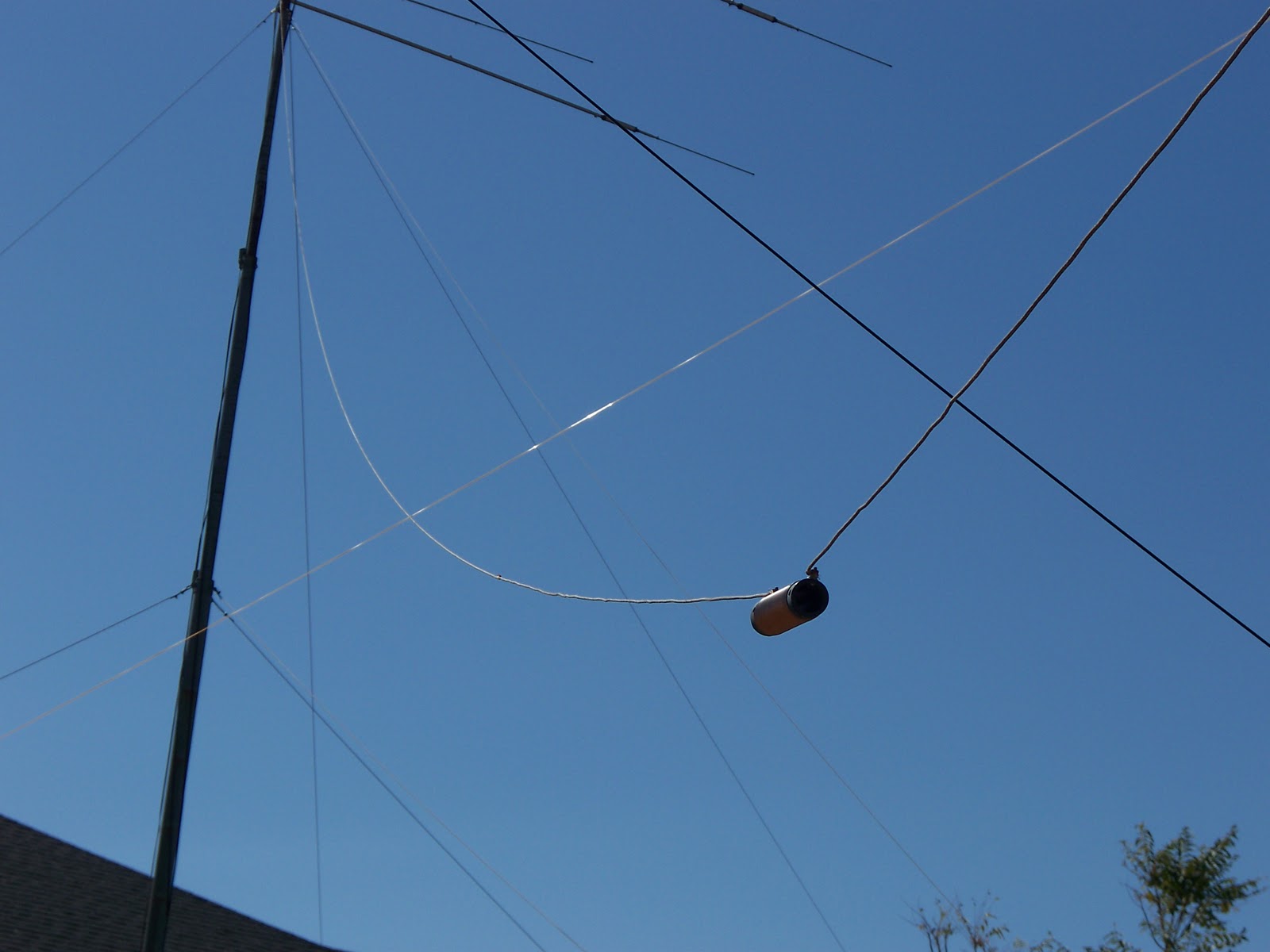 W5ZO 160 meter "Half Sloper." with radials