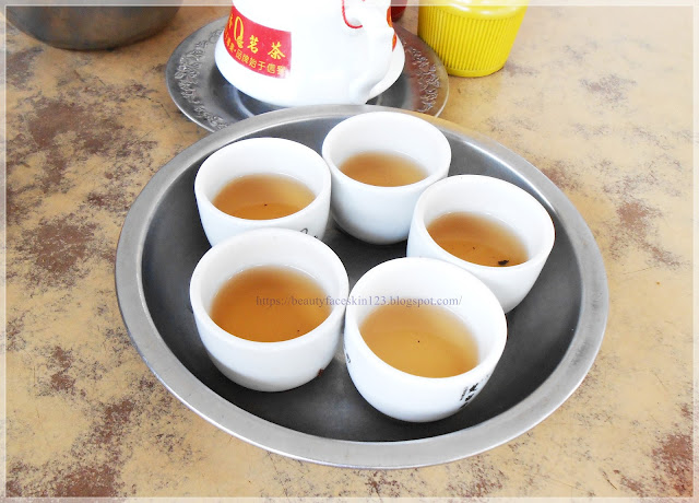 Ah So Bah Kut Teh Lintang Dendang, Pusat Bandar Berkeley, 41300 Klang, Selangor, Malaysia Ah So Bah Kut Teh Lintang Dendang, Pusat Bandar Berkeley, 41300 Klang, Selangor, Malaysia