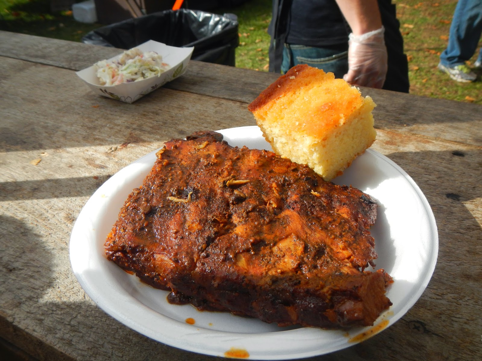 Radar Check 102614 Wachusett Mountain BBQ fest.