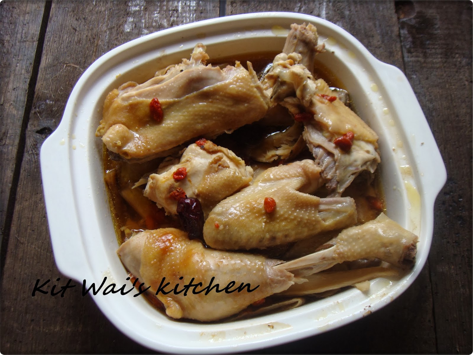 Kit Wai's kitchen 药材鸡精蒸鸡 Steamed Chicken with Herbal & Chicken Essence