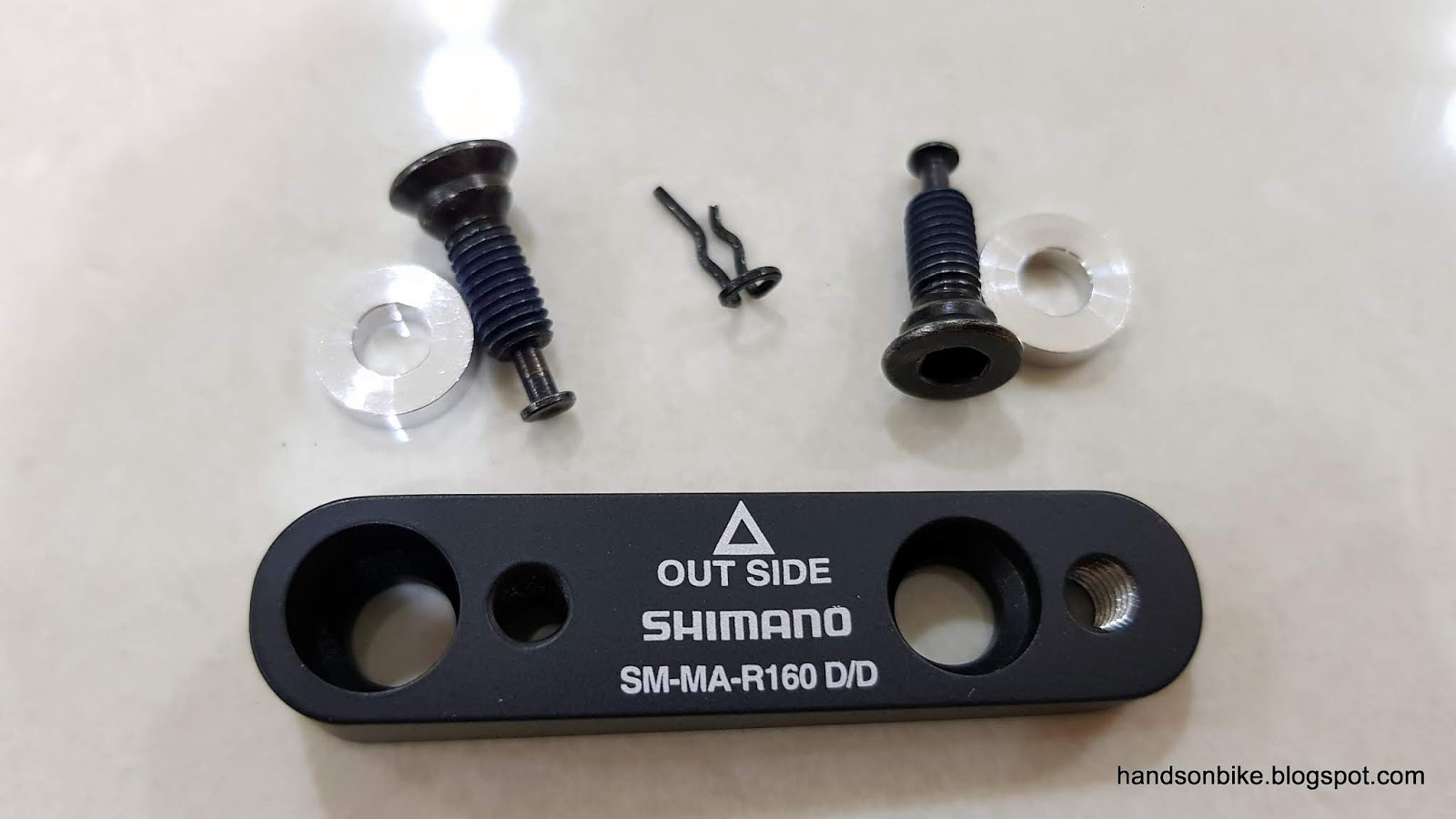 SHIMANO Mounting Screw for Flat Mount Brake Caliper/Adapter