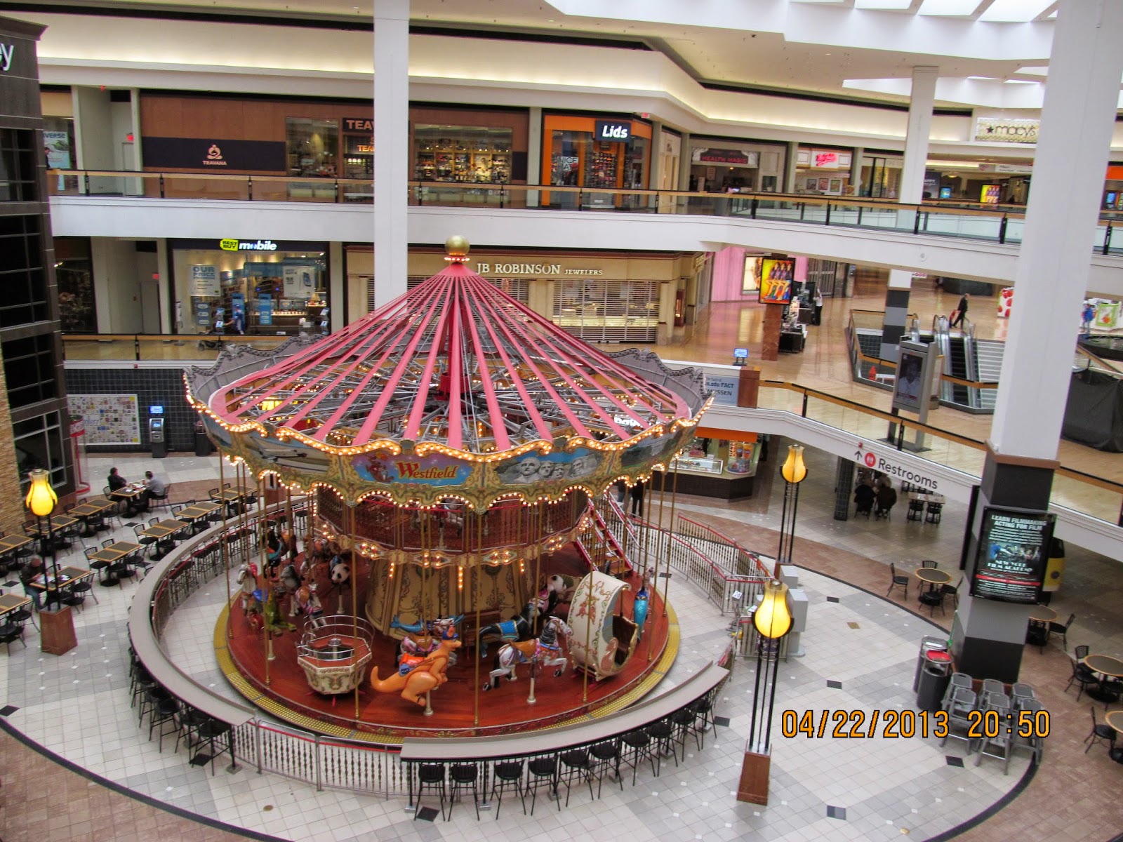 Trip to the Mall Westfield Fox Valley(Aurora, IL)