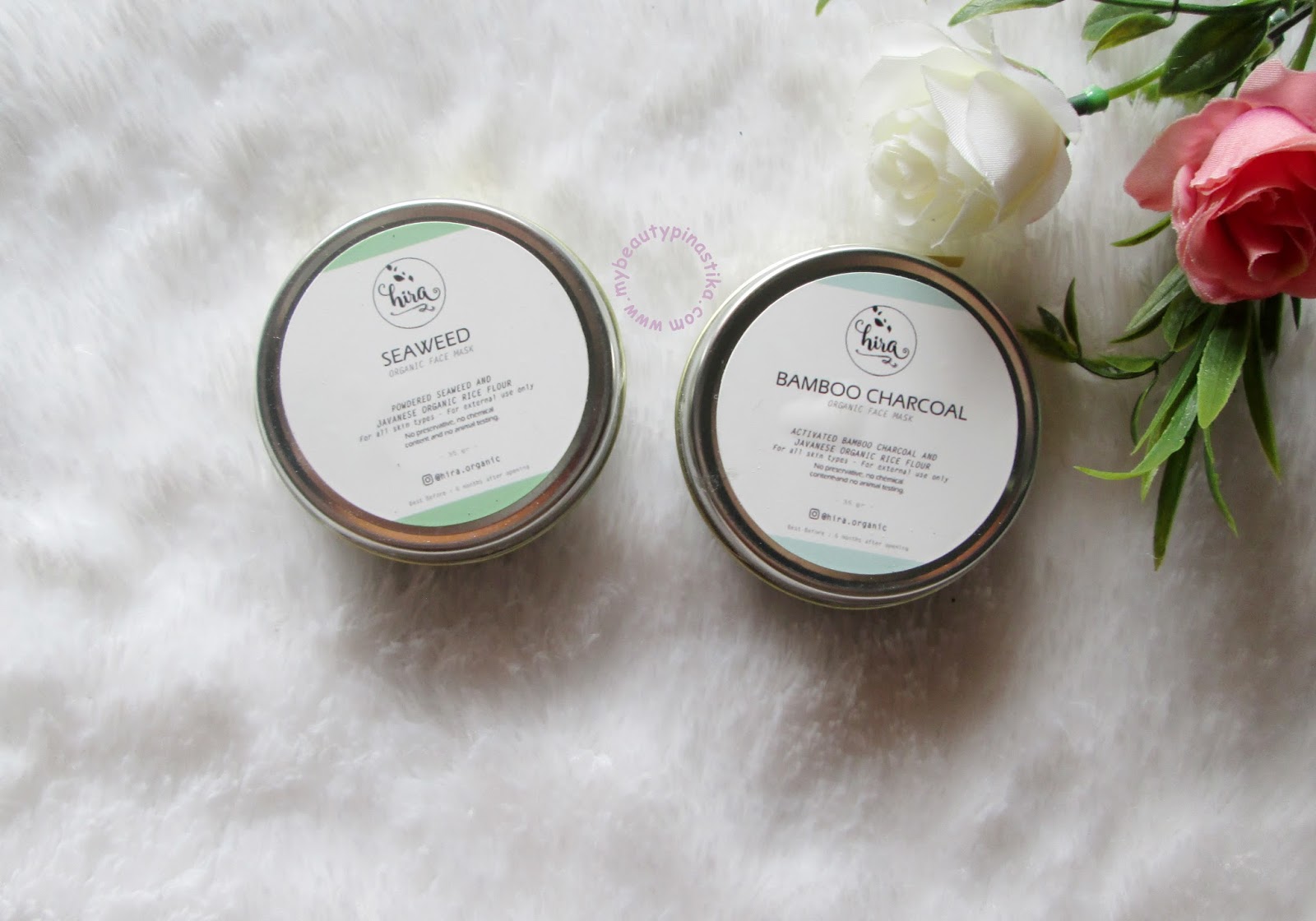 Download Pinastika Beauty Blog Seaweed Bamboo Charcoal Organic Face Mask By Hira Organic Review PSD Mockup Templates