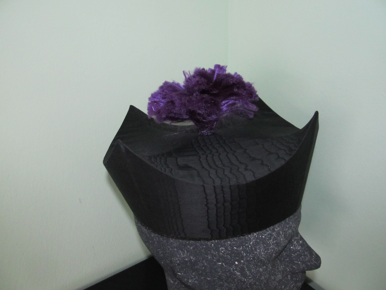 The Philippi Collection: Spanish Bonete for a Canon