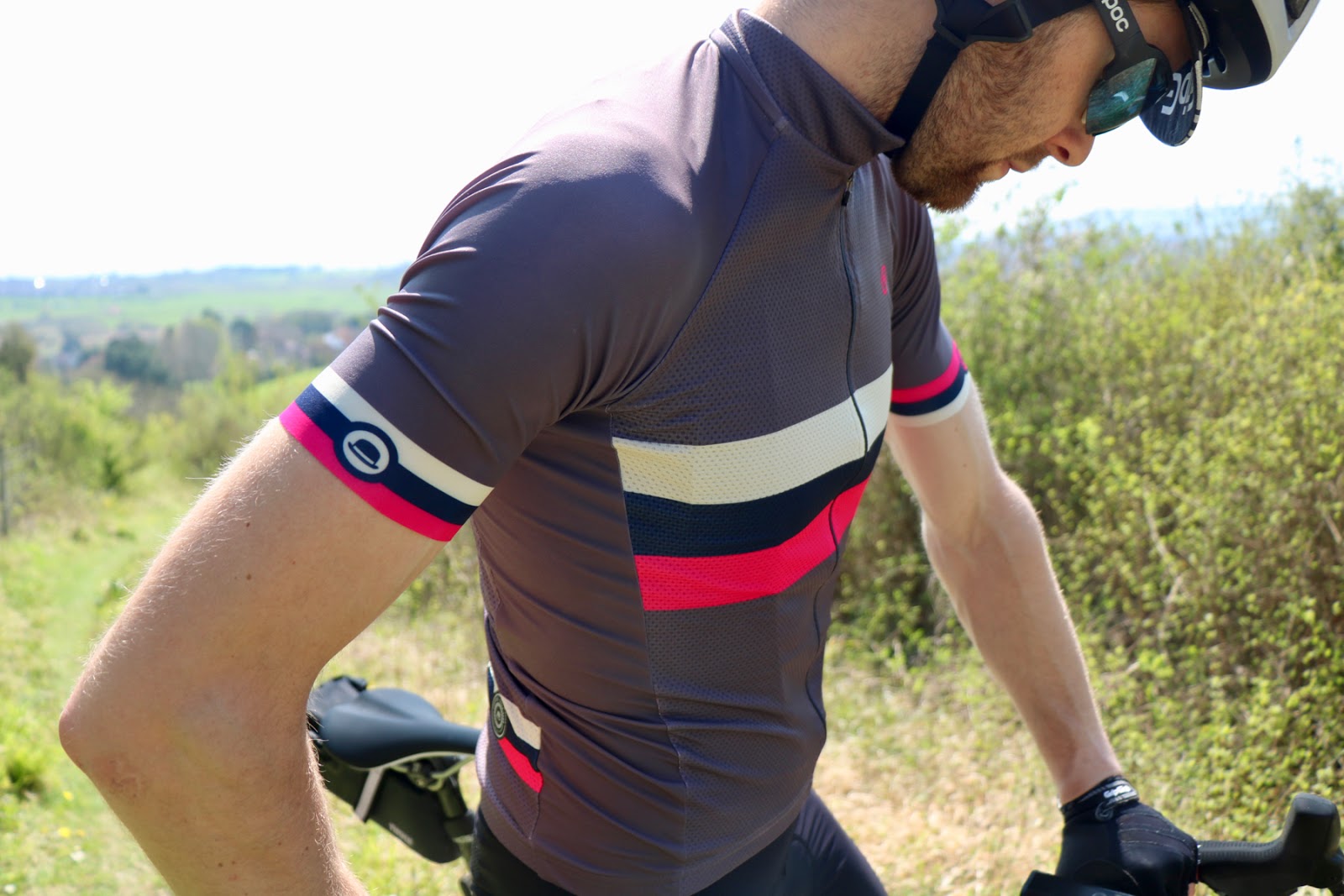 Alsjeblieft kijk Generator Sobriquette Review - Chapeau Cycling Short Sleeve Club Jersey