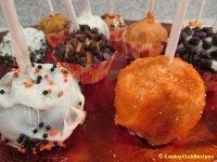 Cake Pops and Cookie Balls
