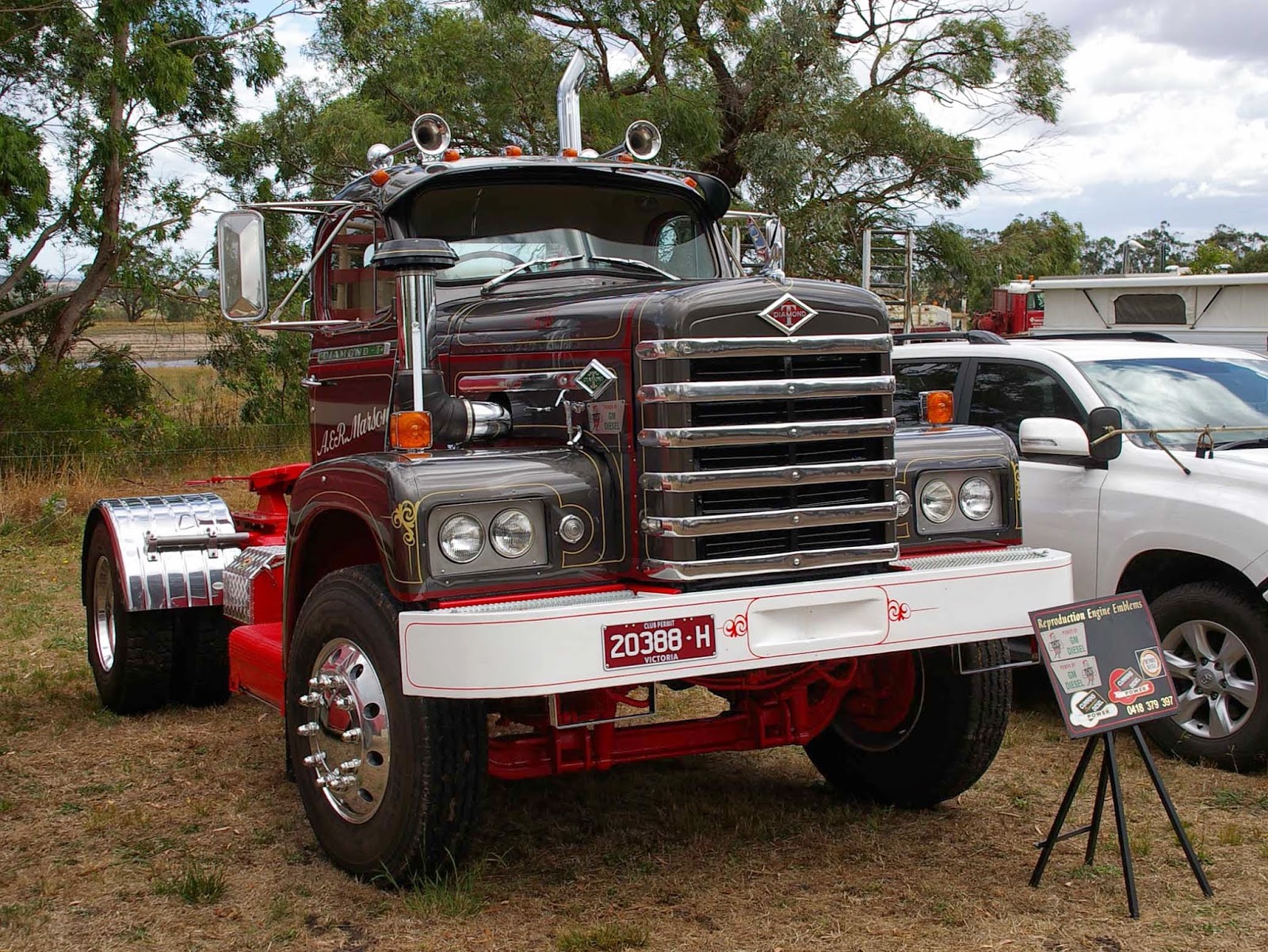 Historic Trucks: Korumburra Working Horse and Tractor Rally 2014