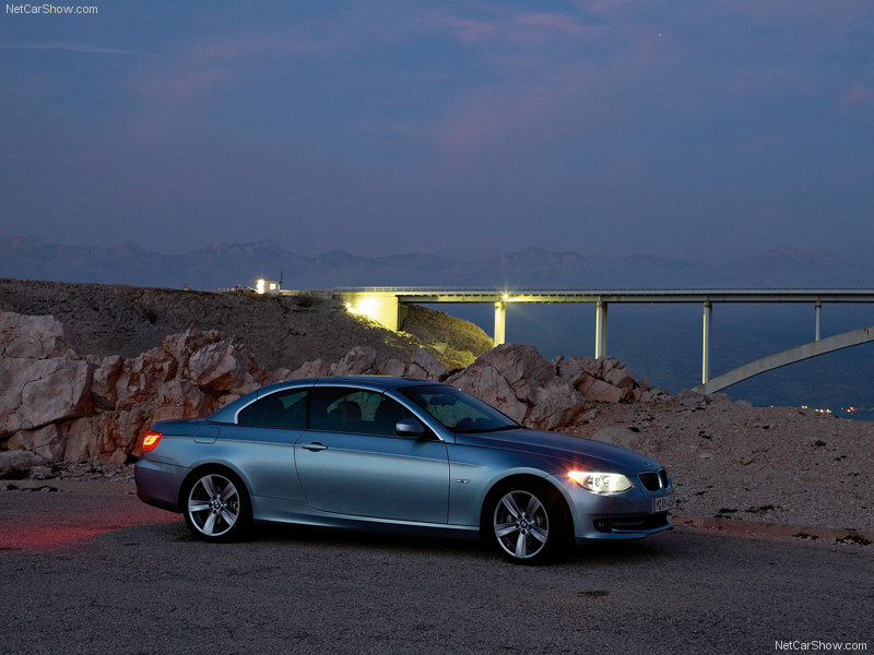 LOCOS POR BMW: BMW 3-Series Convertible (2011)