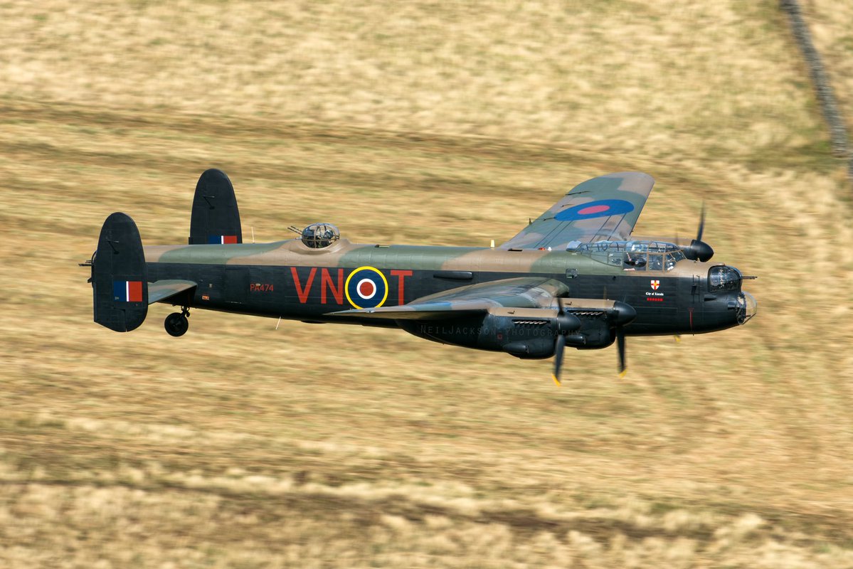 SNAFU!: War Bird Porn. WWII British Lancaster Bomber...