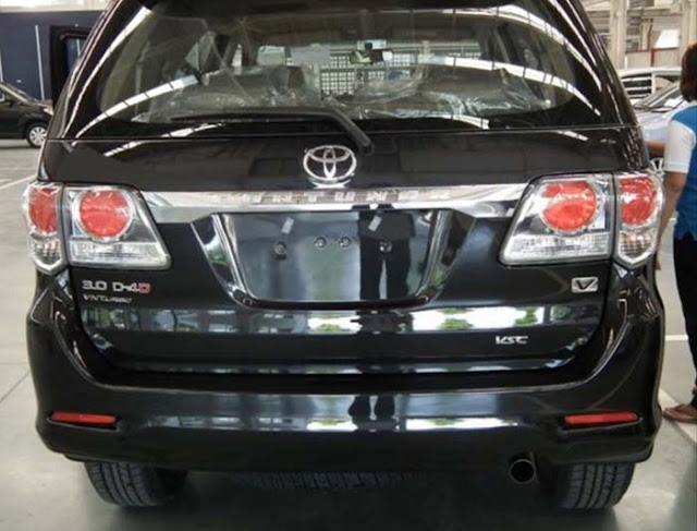 Toyota Hilux SW4 2012 - traseira