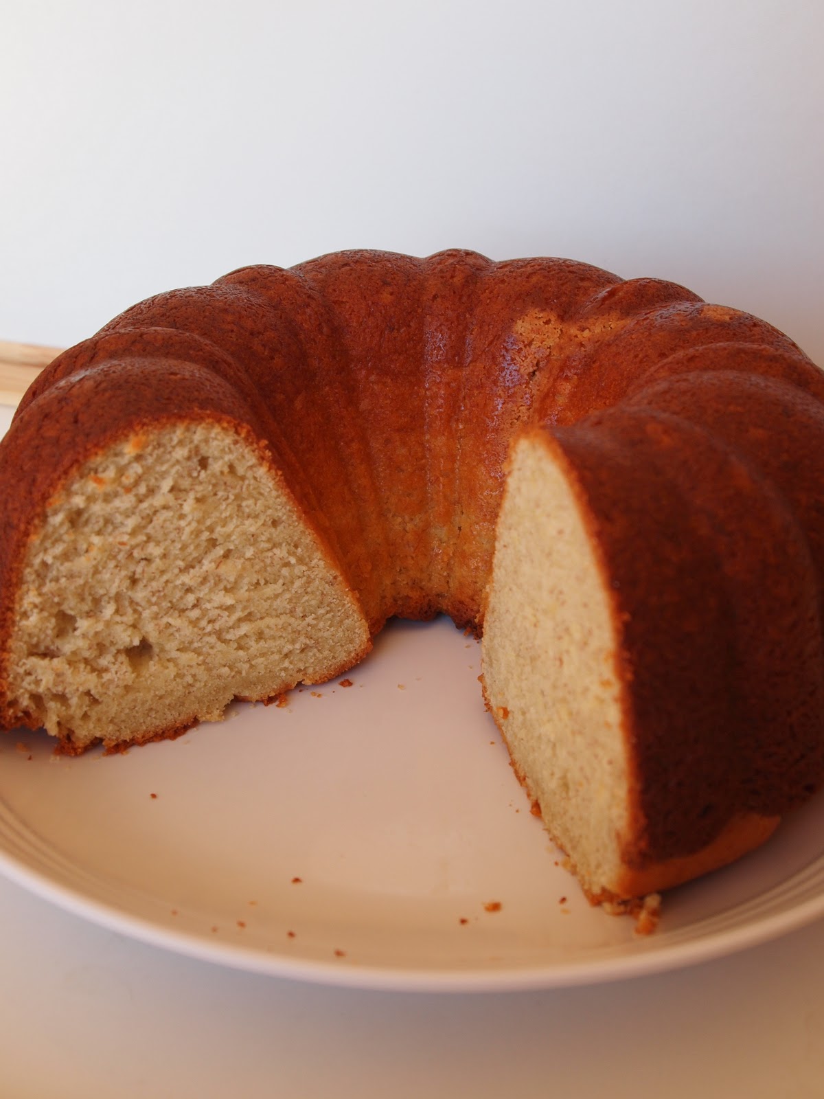 Sweet Life: Banana Bread Bundt Cake
