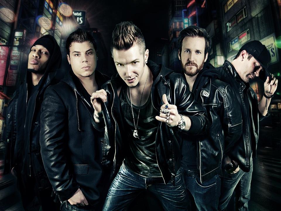 Members go. Members go. Virtus pro dota 2021. Севентин группа 2021. Stray kids go live han.