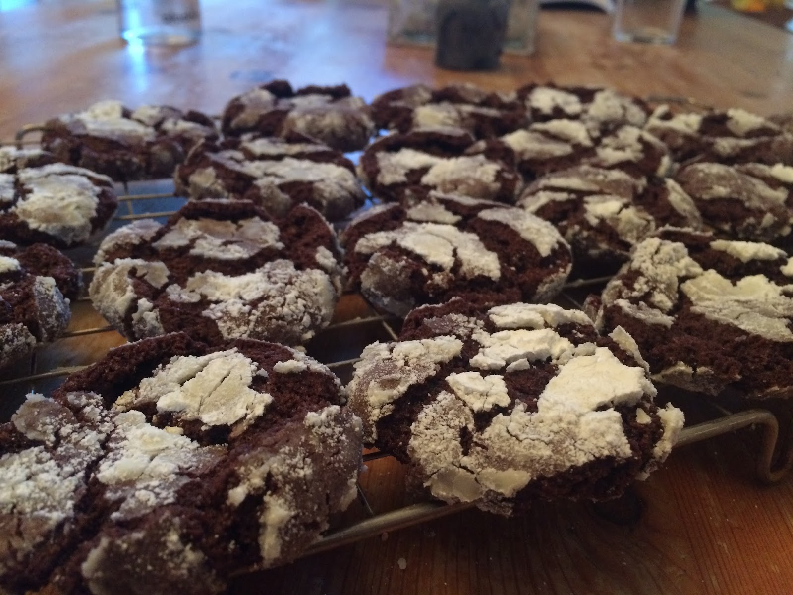 Chocolate Crinkle Cookies - Vegan! 
