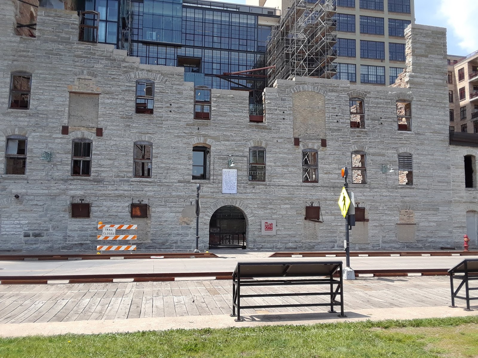 I am CuTRis Mill City Museum