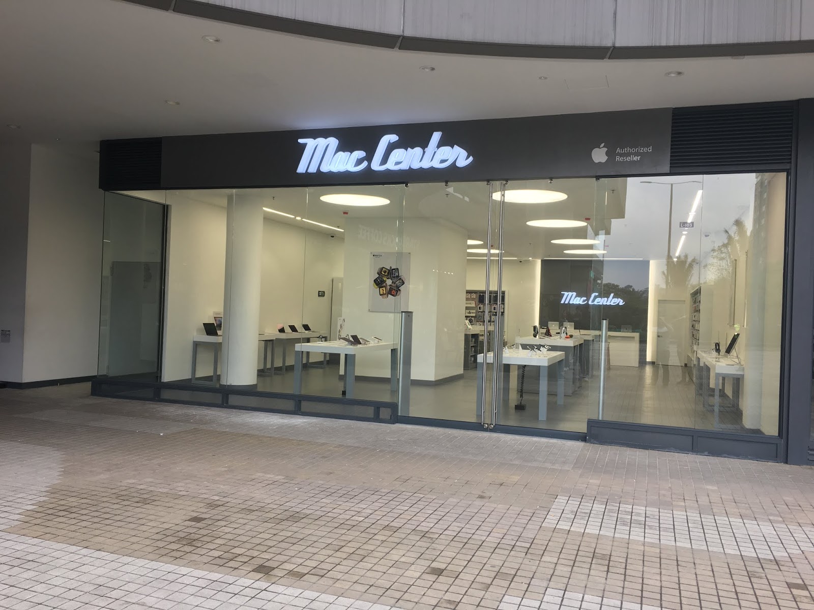 Adaptadores - iPad – Mac Center Colombia