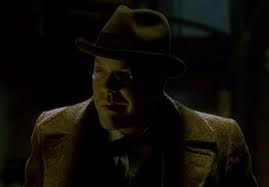 Kiefer Sutherland Dark City 1998 movieloversreviews.filminspector.com