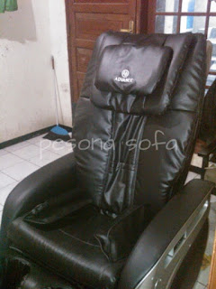 service sofa bandung